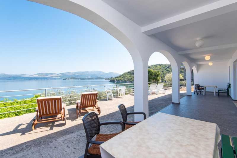 Apartmani Dubravko Putniković Esterno foto